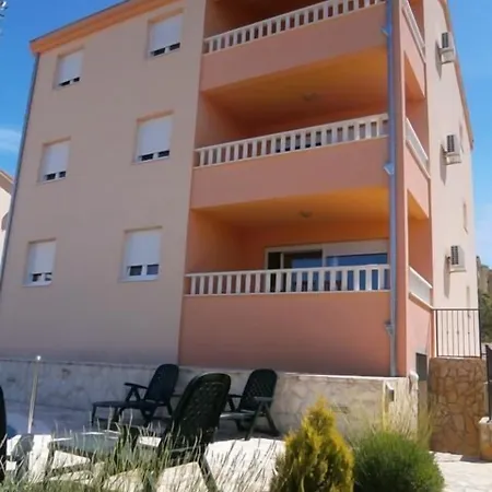 Lägenhet Melita Trogir