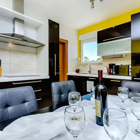 Melita Apartment *